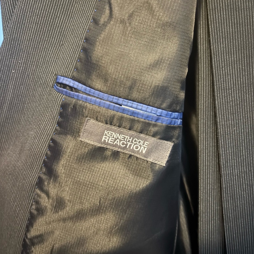 Kenneth Cole Dark Gray Men's Suit Jacket and Pants - Picture 2 of 7